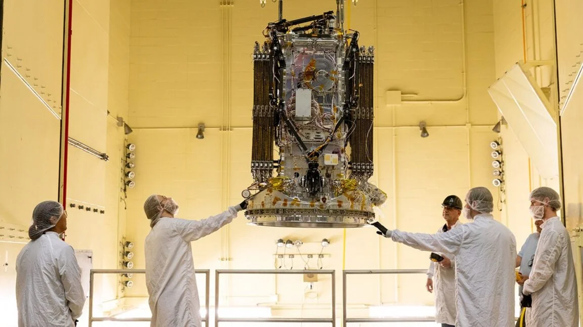 NASA 攜手新創 Katalyst：十個月打造史上首次『衛星救援任務』搶救 21 歲的 Swift 太空望遠鏡