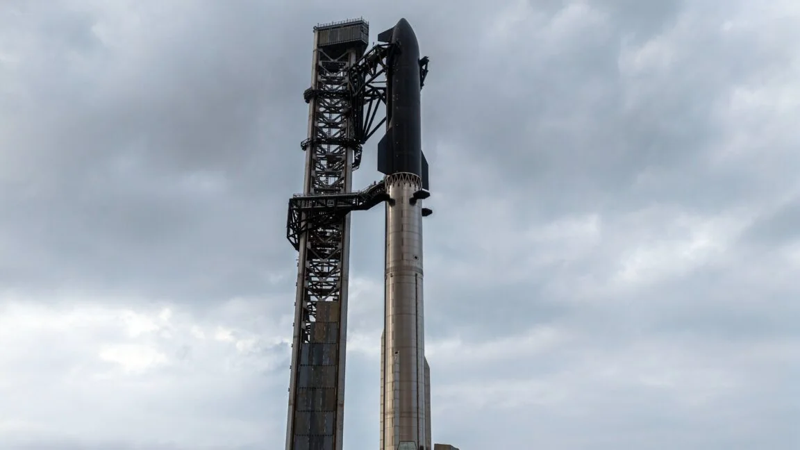 SpaceX Starship 第 14 飛定檔 9 月 22 日　史上首次挑戰入軌