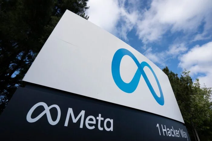 Meta 商業條款 10/30 生效：商業帳戶網站將被自動爬取，律師警告：給 AI 訓練鋪路的霸王條款